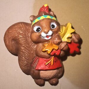 Vintage Hallmark Autumn Squirrel pin